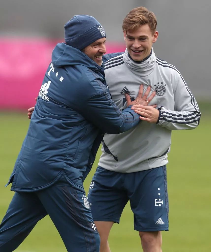 包含赛地聚焦——德国杯集结日热度飙升；莱比锡官宣签约；更衣室稳定；球探报告显示潜力的词条