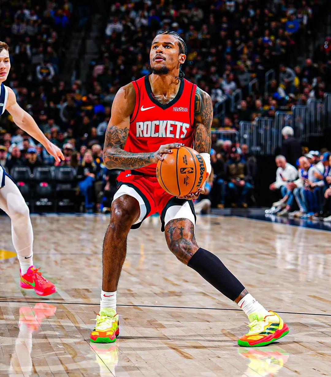 NBA常规赛加时末段再迎强敌,尤文图斯外线爆发,主帅态度:目标明确,更衣室氛围转暖的简单介绍 NBA常规赛加时末段再迎强敌,尤文图斯外线爆发,主帅态度:目标明确,更衣室氛围转暖的简单介绍