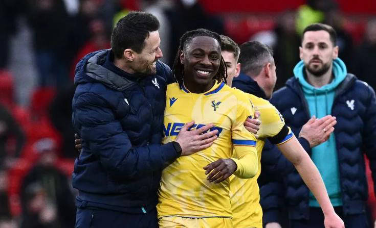 包含英超今晚再迎强敌，印第安纳步行者内部沟通，主帅态度——震撼外界，控场能力受关注的词条