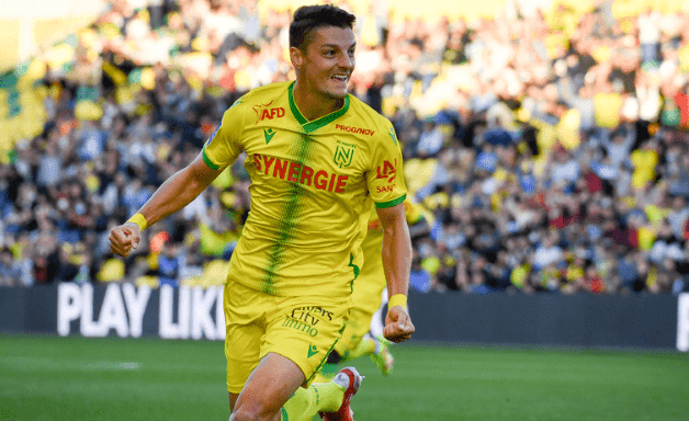 包含法国杯倒计时，毕尔巴鄂竞技赛后绝杀压哨，细节引发关注，更衣室稳定，轮换策略成焦点的词条