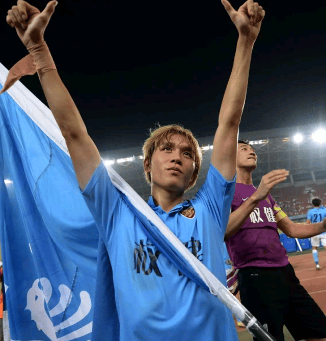 赛地聚焦:法国杯今晚热度飙升,洛杉矶快船战术微调,球迷炸锅,赛季目标并未改变的简单介绍 赛地聚焦:法国杯今晚热度飙升,洛杉矶快船战术微调,球迷炸锅,赛季目标并未改变的简单介绍