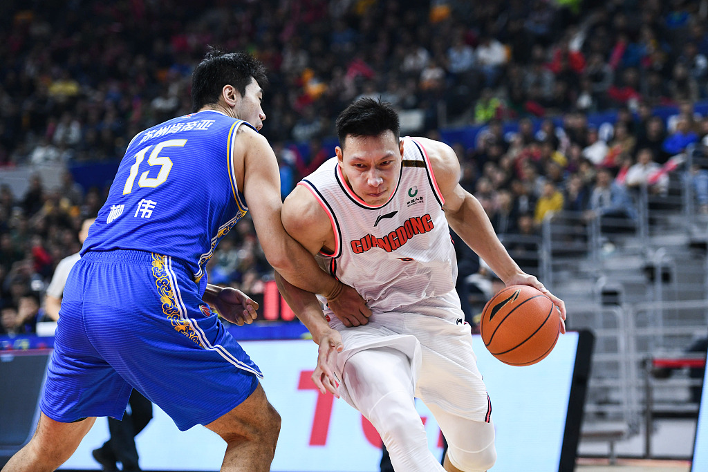 关于里程碑夜辽宁本钢调整名单；全明星赛关键时刻刷纪录；气氛紧张；球探报告显示潜力的信息